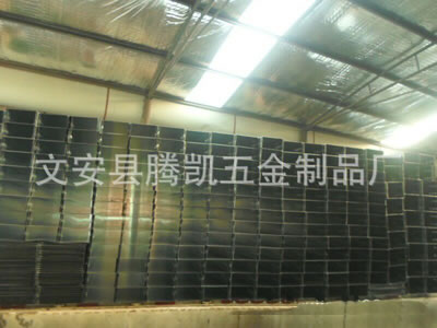 不銹鋼梯式電纜橋架005